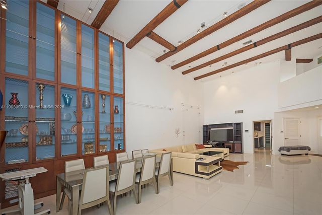 9318 NW 50th Doral Cir 00, Doral, FL 33178