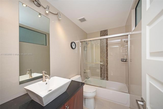 9318 NW 50th Doral Cir 00, Doral, FL 33178