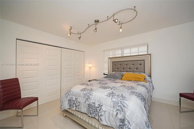 9318 NW 50th Doral Cir 00, Doral, FL 33178