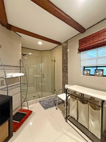 9318 NW 50th Doral Cir 00, Doral, FL 33178