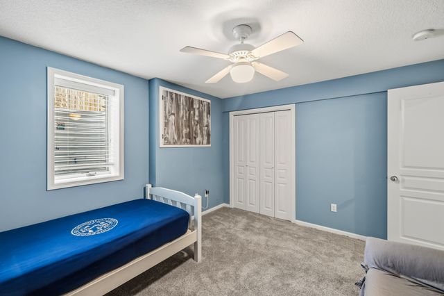 956 55th Street, West Des Moines, IA 50266