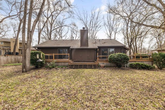 956 55th Street, West Des Moines, IA 50266