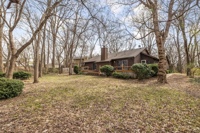 956 55th Street, West Des Moines, IA 50266