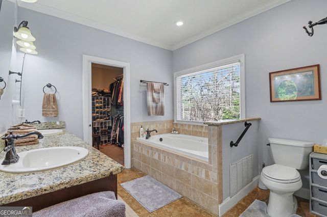 172 Star Mountain Drive, Clayton, GA 30525