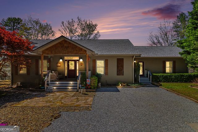 172 Star Mountain Drive, Clayton, GA 30525