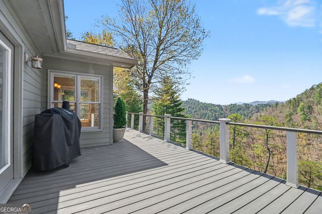 172 Star Mountain Drive, Clayton, GA 30525