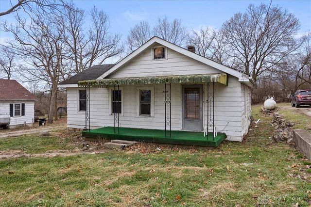 2307 Middletown Eaton Road, Middletown, OH 45042