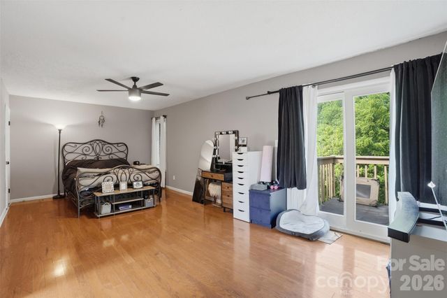8338 Cricket Lake Drive, Charlotte, NC 28277
