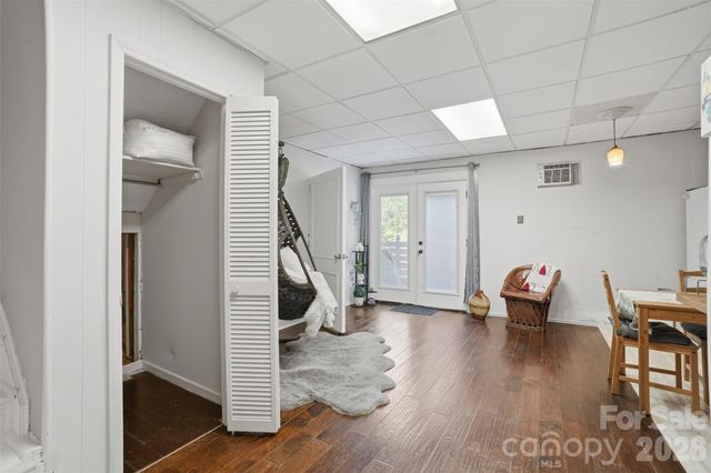 8338 Cricket Lake Drive, Charlotte, NC 28277