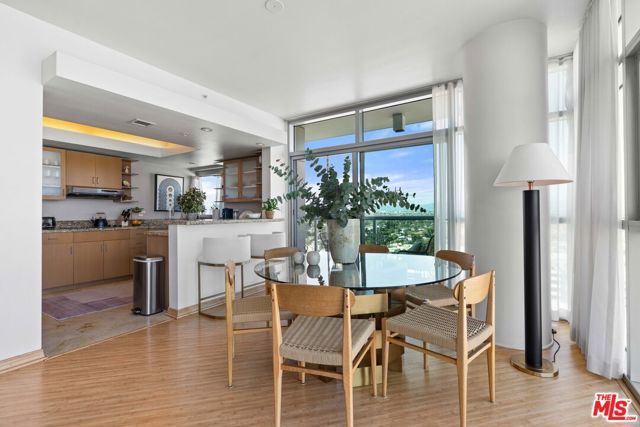 13700 Marina Pointe Drive 1423, Marina Del Rey, CA 90292