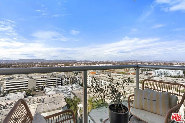 13700 Marina Pointe Drive 1423, Marina Del Rey, CA 90292