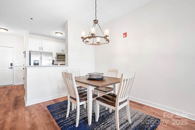 18605 Ruffner Drive 2F, Cornelius, NC 28031