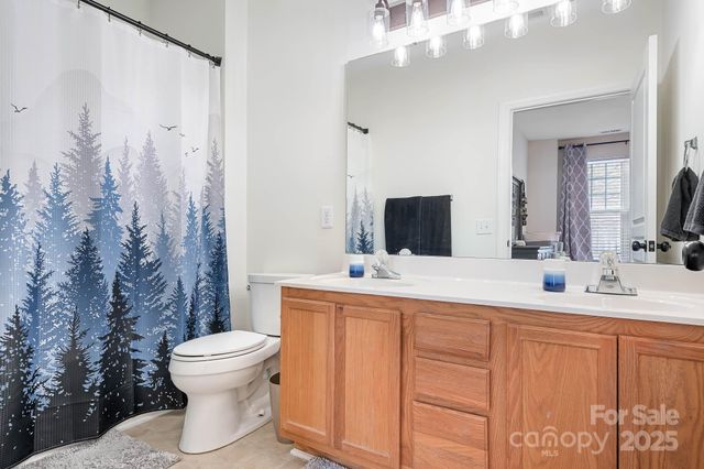 18605 Ruffner Drive 2F, Cornelius, NC 28031