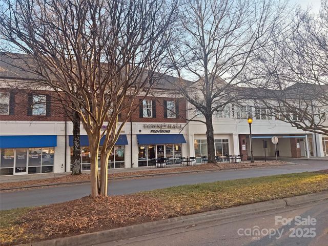 18605 Ruffner Drive 2F, Cornelius, NC 28031