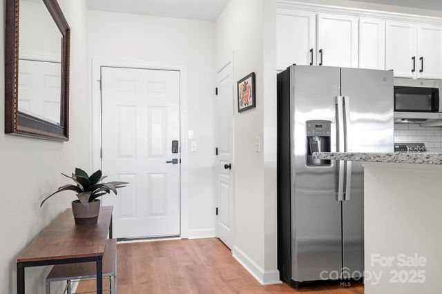 18605 Ruffner Drive 2F, Cornelius, NC 28031