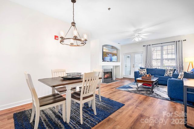 18605 Ruffner Drive 2F, Cornelius, NC 28031