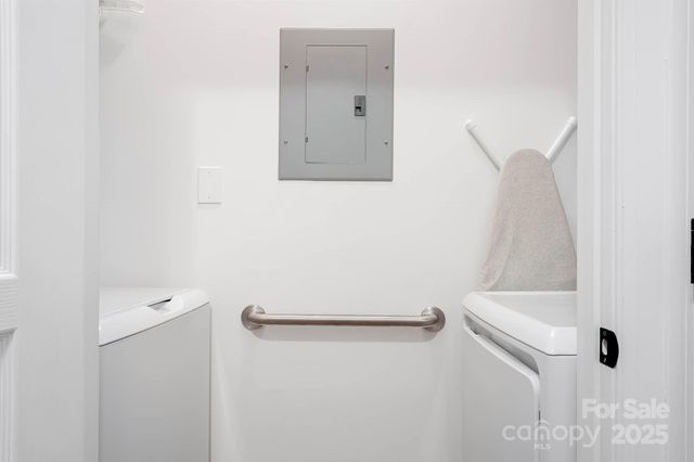 18605 Ruffner Drive 2F, Cornelius, NC 28031