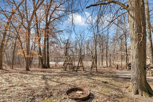 31325 Larkspur Lane, Avon, MN 56310