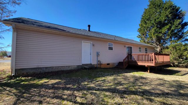 132 HIGH MEADOWS Lane, Greer, SC 29651