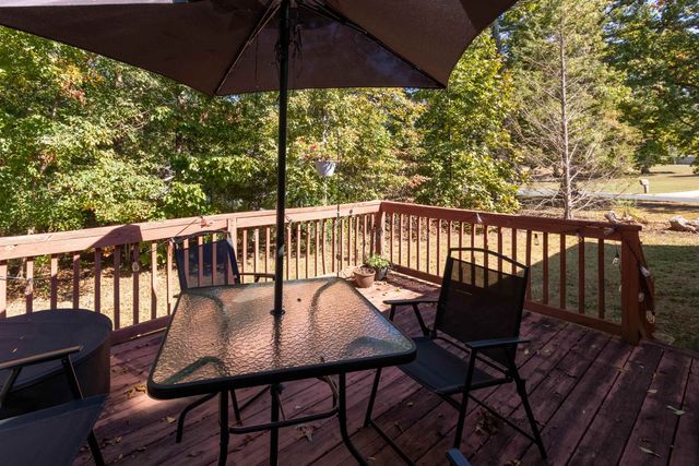 132 HIGH MEADOWS Lane, Greer, SC 29651