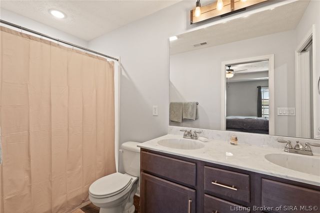 8002 Kismet Drive, Charlestown, IN 47111