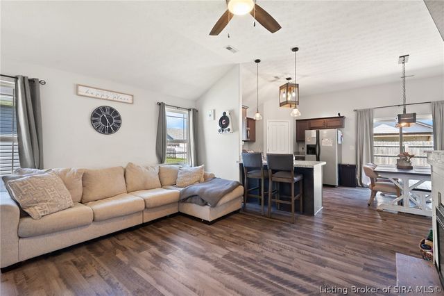 8002 Kismet Drive, Charlestown, IN 47111