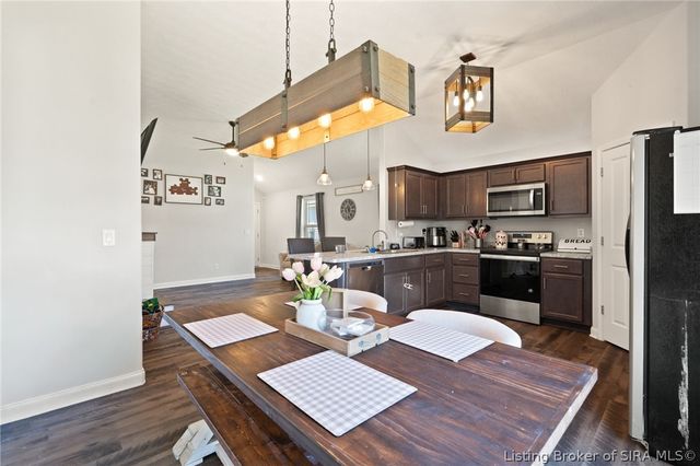 8002 Kismet Drive, Charlestown, IN 47111