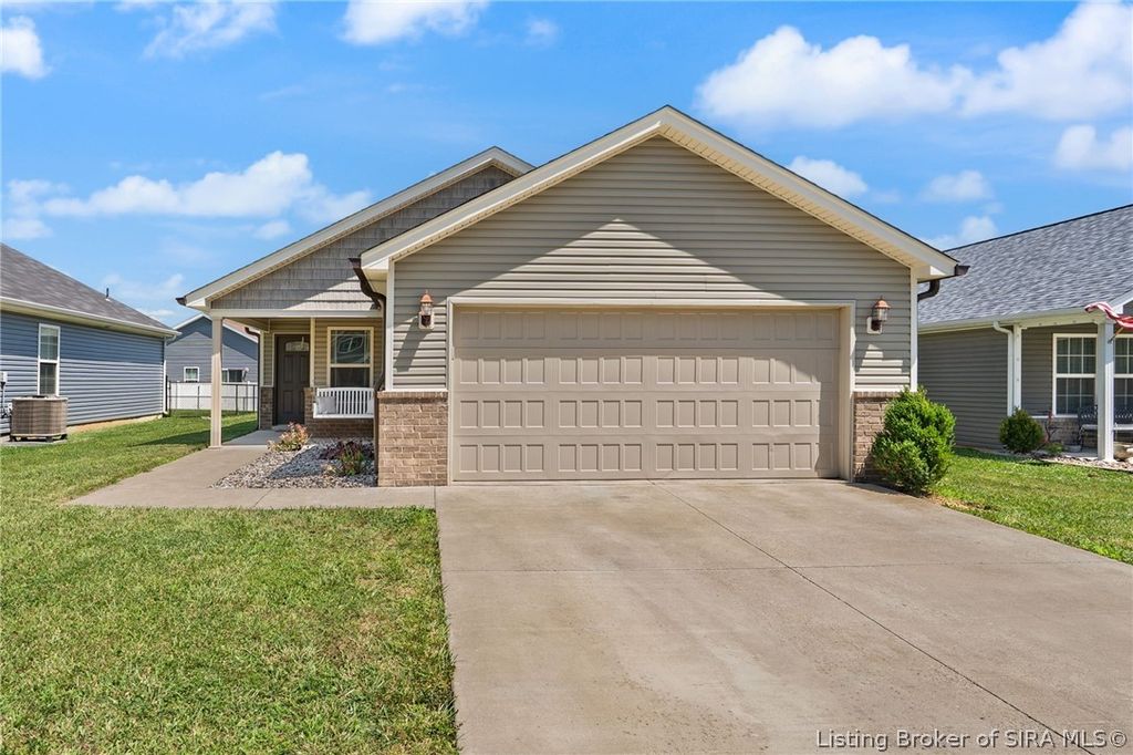 8002 Kismet Drive, Charlestown, IN 47111