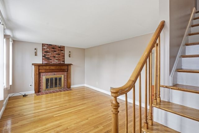 6 Devine Rd, Randolph, MA 02368
