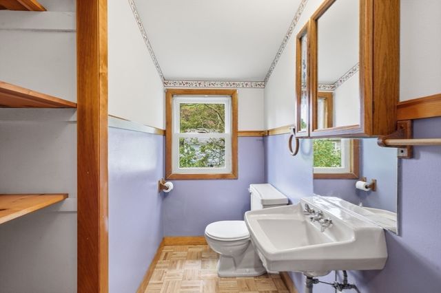 6 Devine Rd, Randolph, MA 02368