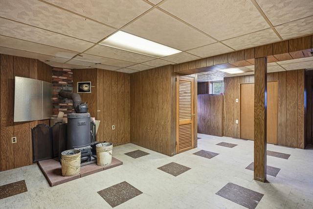 6 Devine Rd, Randolph, MA 02368