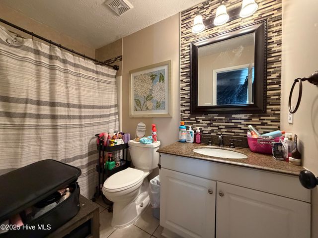 6662 Brookshire Street, Fayetteville, NC 28314