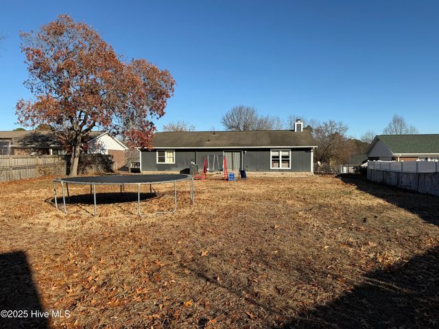 6662 Brookshire Street, Fayetteville, NC 28314