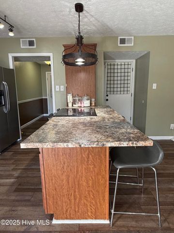 6662 Brookshire Street, Fayetteville, NC 28314