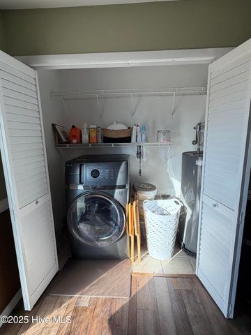 6662 Brookshire Street, Fayetteville, NC 28314