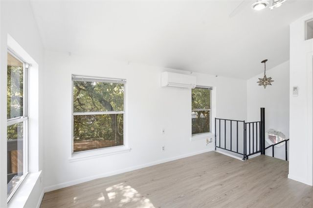 1902 Whitebead TRL, Austin, TX 78734