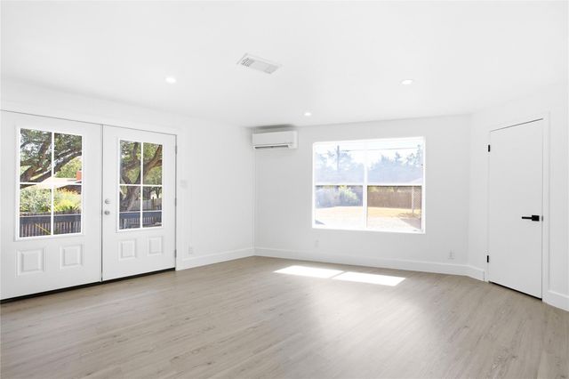 1902 Whitebead TRL, Austin, TX 78734