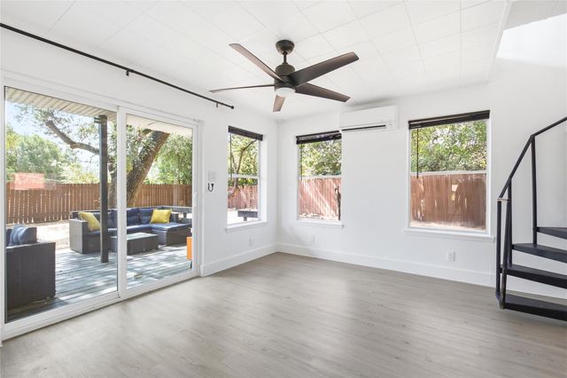 1902 Whitebead TRL, Austin, TX 78734