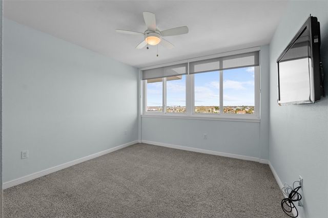 223 ISLAND WAY 5E, Clearwater Beach, FL 33767