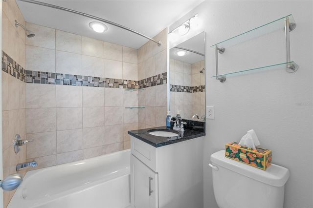 223 ISLAND WAY 5E, Clearwater Beach, FL 33767