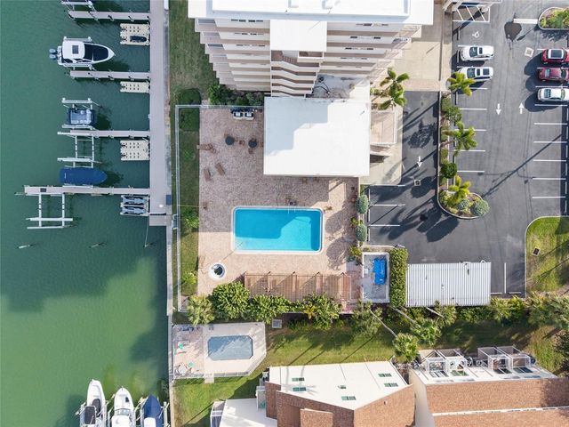 223 ISLAND WAY 5E, Clearwater Beach, FL 33767