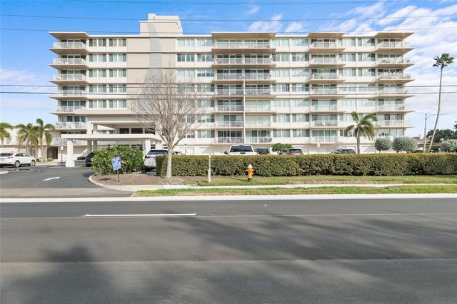 223 ISLAND WAY 5E, Clearwater Beach, FL 33767