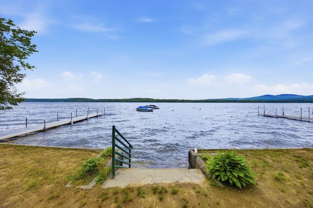16 Hemlock Avenue, Sanbornton, NH 03269