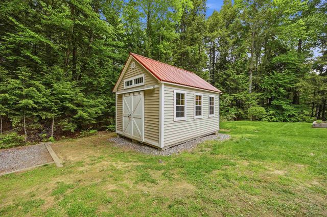 16 Hemlock Avenue, Sanbornton, NH 03269