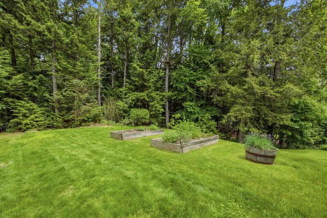 16 Hemlock Avenue, Sanbornton, NH 03269