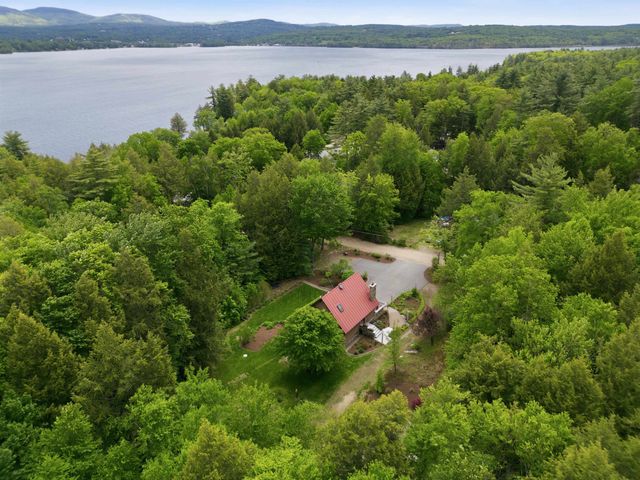 16 Hemlock Avenue, Sanbornton, NH 03269
