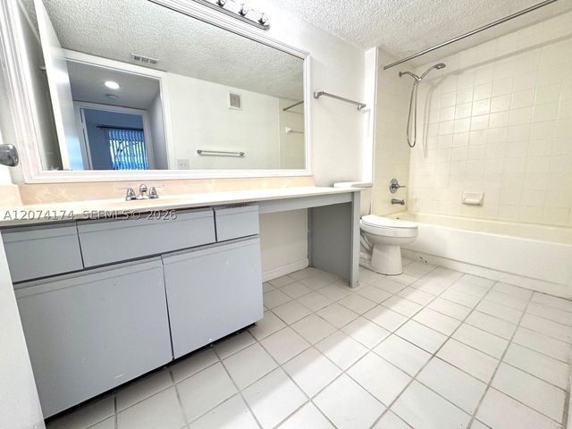 4045 W Mcnab Rd G106, Pompano Beach, FL 33069