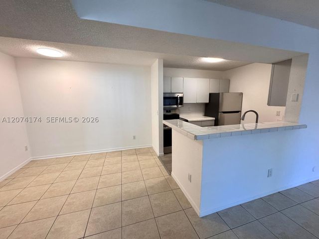 4045 W Mcnab Rd G106, Pompano Beach, FL 33069