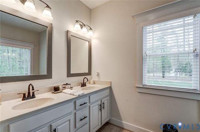 14224 Green Grove Ct, Montpelier, VA 23192