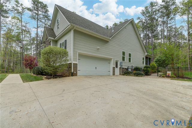 14224 Green Grove Ct, Montpelier, VA 23192